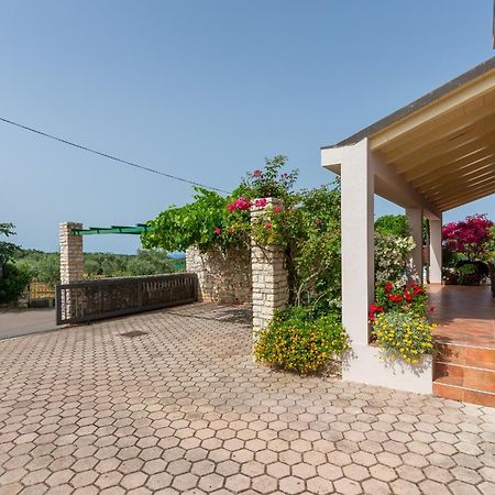 Villa Mare Rovigno Esterno foto