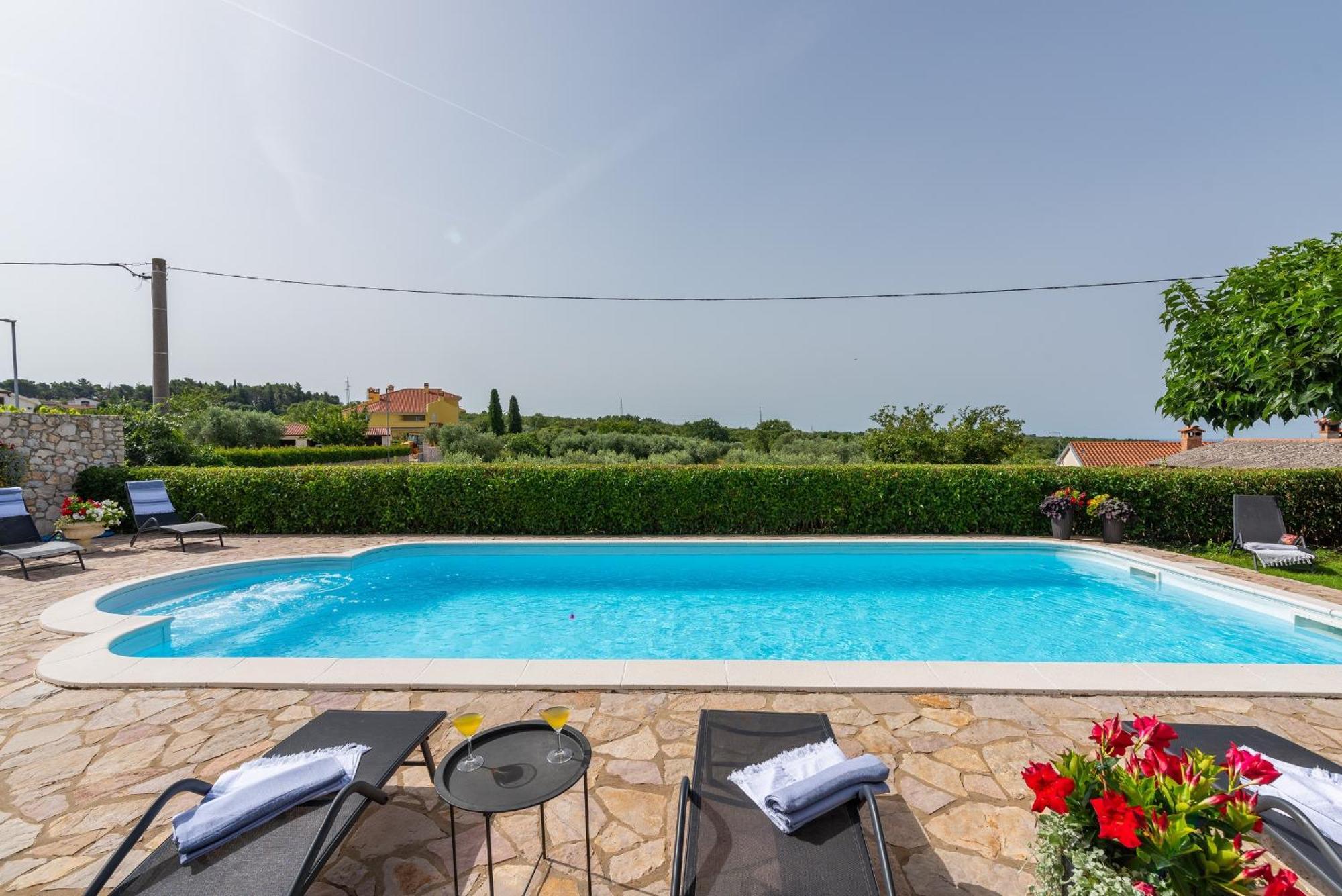 Villa Mare Rovigno Esterno foto